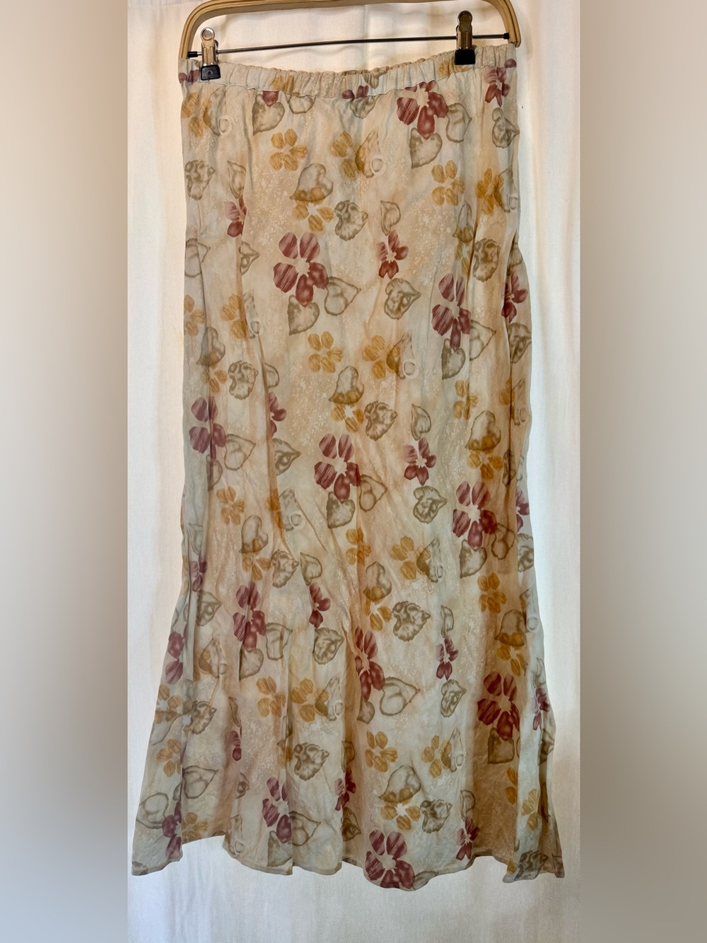 Isabella Bird Linen Midi Skirt